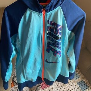 kids Nike size large jacket. Never been worn.